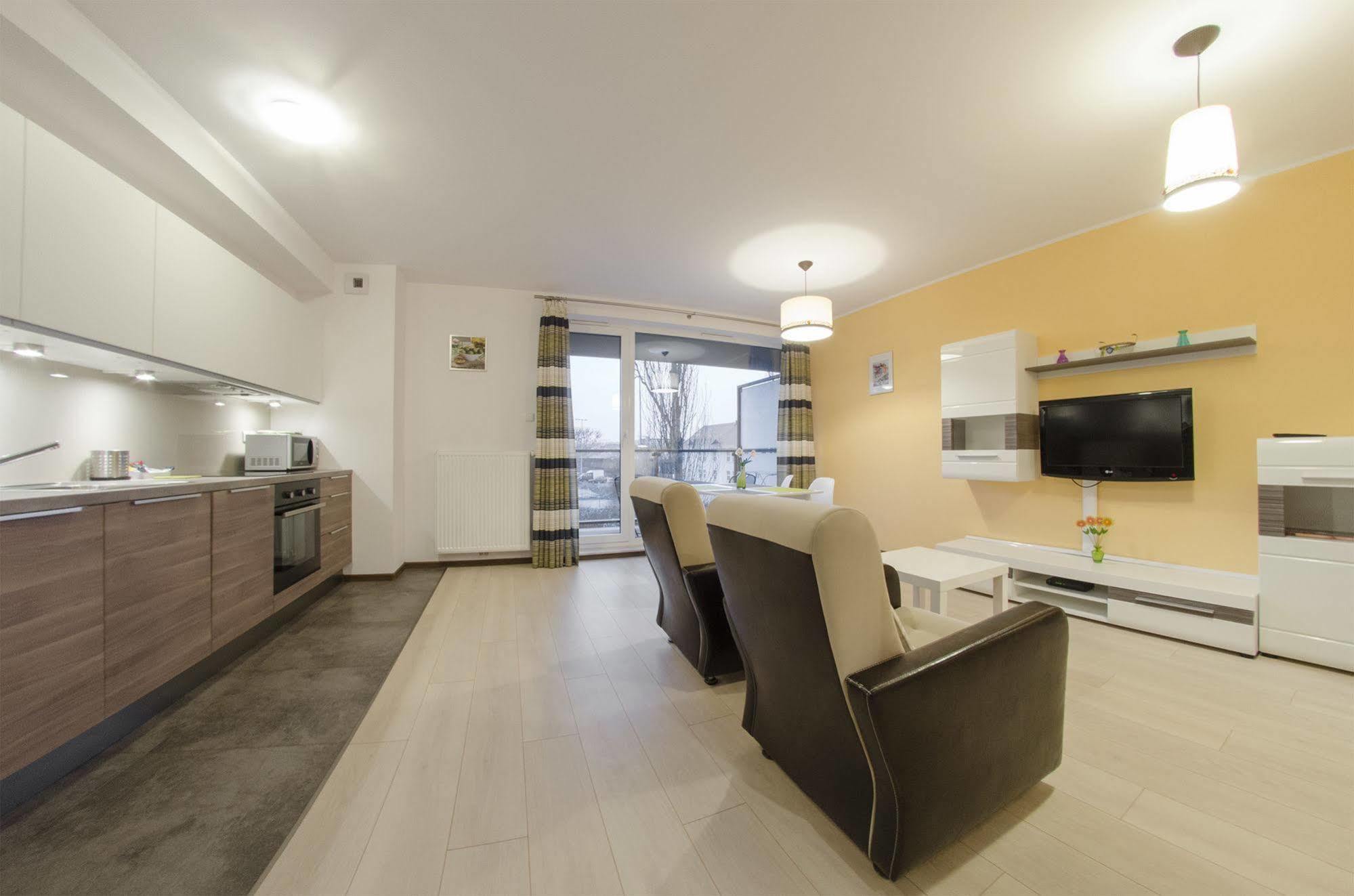 גדנסק Dom & House - Apartments Chmielna Park מראה חיצוני תמונה